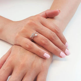 Angel ring with a heart