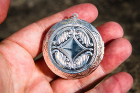 Memorial Glass Locket with Infused Cremation Ash