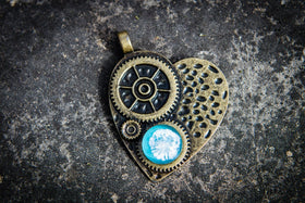 Steampunk Gear Pendant Cremation Ash Cabochon