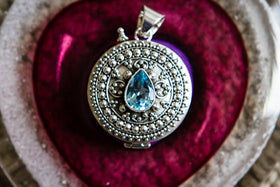Sterling Silver Keepsake Locket For Cremains from People and Pets