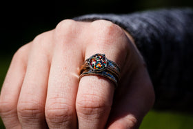 Cremation Jewelry Ring wit Cremation Ash from Pets and People