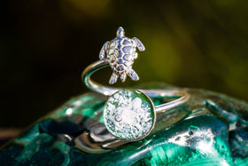 Sea turtle Silver ring with cremation ashes Cremation Jewelry
