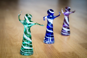 dancer-memorial-figurines-with-ash