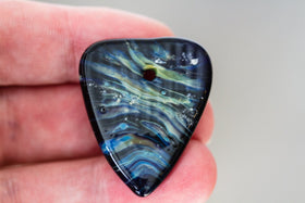 guitar-pick-1