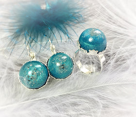 ring-and-earring-set-with-infused-ashes-scatter-style