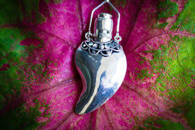 sterling-silver-twisted-heart-keepsake-pendant-necklace-for-cremains-or-hair
