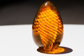 topaz-cremation-urn-with-ash-in-glass-memorial